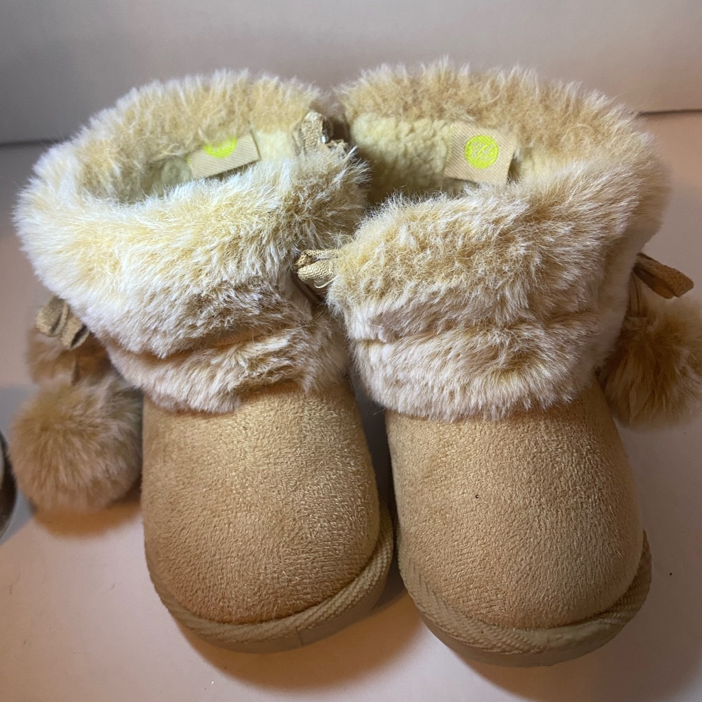 Kids Faux-Fur Tan Snow Boots